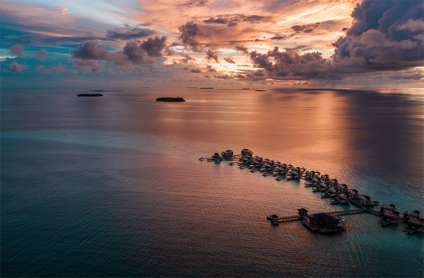 Velavaru Sunset InOcean Rooms